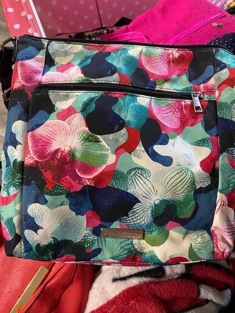 Samantha Brown TO GO Crossbody Bag Orchid Camo,