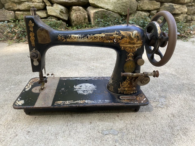 ANTIQUE SINGER SEWING Machine $25.00 - PicClick