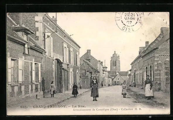 CPA Grand-Fresnoy, La Rue, 1907 Street View
