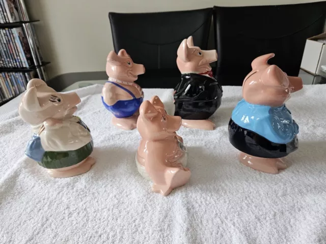 Full Set Of 5 x Natwest Pigs Family Piggy Banks Money Boxes 1980s