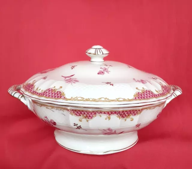 Limoges Bernardaud Soupière ou légumier en porcelaine