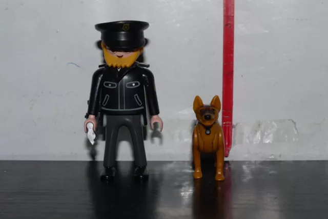 PLAYMOBIL 3985 POLICEMAN with K9 Police Dog 99 COMPLETE SET 8.48