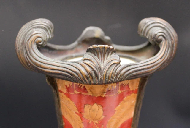 Vintage Wong Lee 1895 Bronze & Porzellan Griff Vase oder Urne Blumendekorationen 7