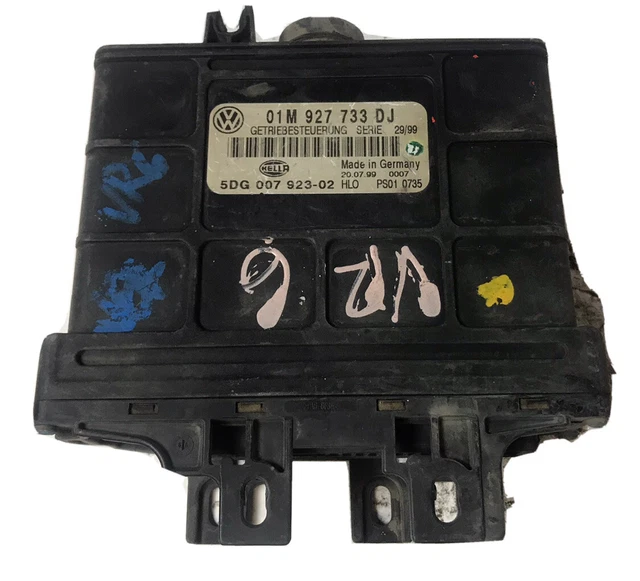 2001 VOLKSWAGEN JETTA Transmission Control Module TCM TCU 01M 927 733
