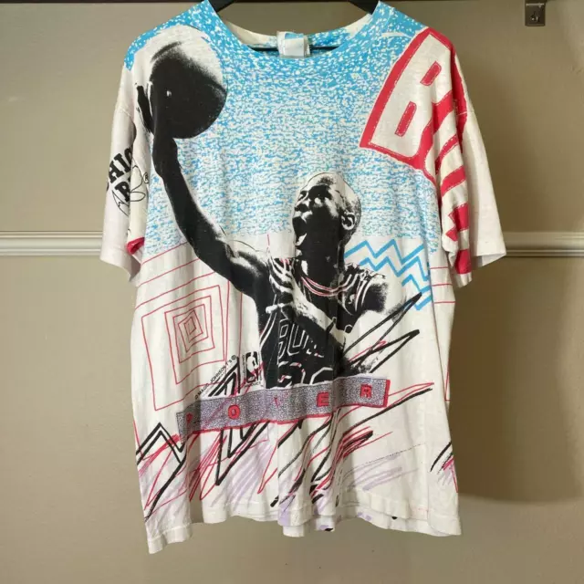 wanieeta Michael Jordan Shirt Vintage 90s Michael Jordan Chicago Bulls by Magic Johnson Made in USA Tee T Shirt Size L