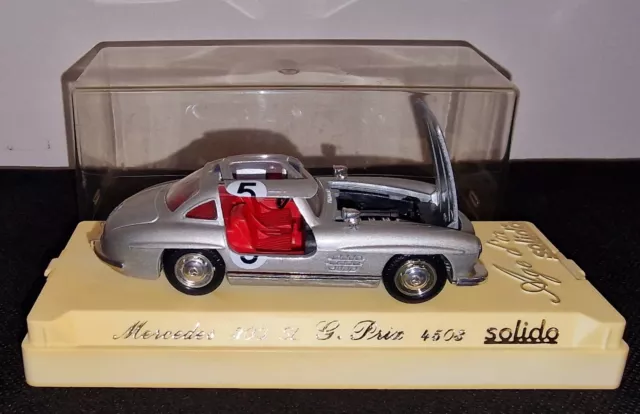 Solido Mercedes 300 SL 1954 Gris 1/43 Métal Voiture Miniature Made In France