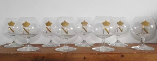 Lot 8 verres Cognac Napoléon or en cristal de Baccarat signés hauteur : 9,2 cm