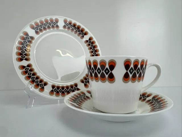 Vintage ROYAL VALE Pattern 8465 Retro Trio Tea Cup Saucer and Side Plate Set