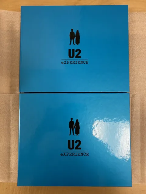 TWO 2018 U2 eXPERIENCE + iNNOCENCE TOUR LIMITED RARE VIP COLLECTORS BOOK