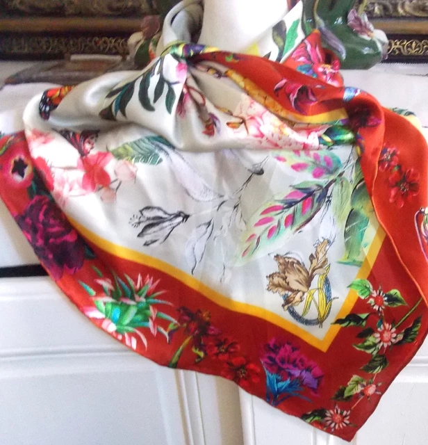 Foulard Carré Vintage Leonard Rouge à Motif Floral - Cadeau Idéal Pour Femme