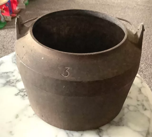 Marietta PA Cast Iron  Double Boiler Kettle Melting Pot Folk size 3 W/Hook