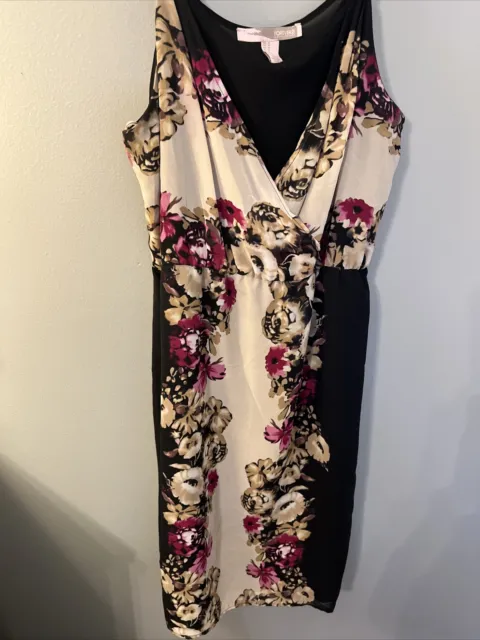 Forever 21 Sleeveless Contemporary floral dress size Women's Dress Size medium