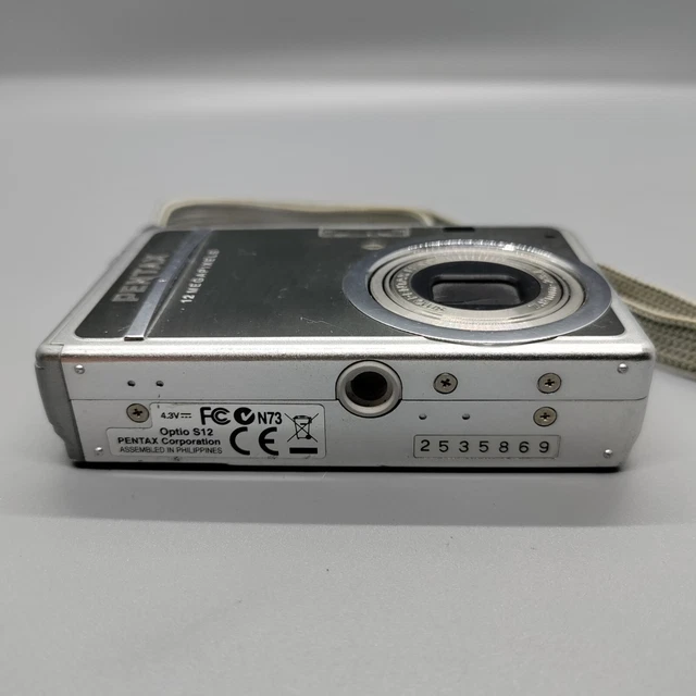 Pentax Optio S12 12,0 megapixel fotocamera digitale compatta argento testato 18