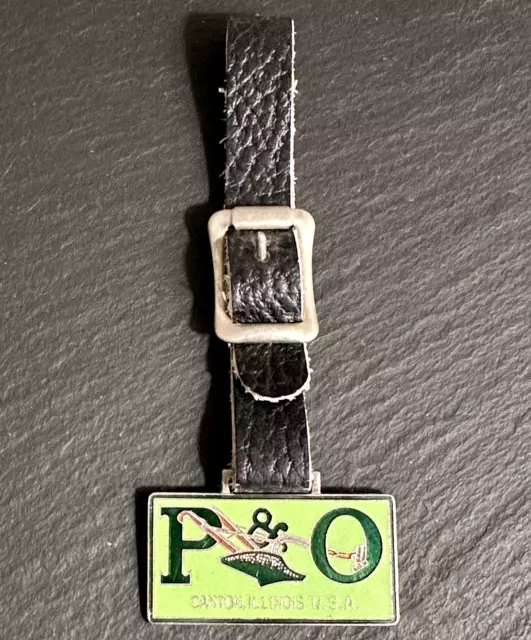 Vintage P & O Canton Illinois Parlin & Orendorff Co Farm Advertising Key Fob