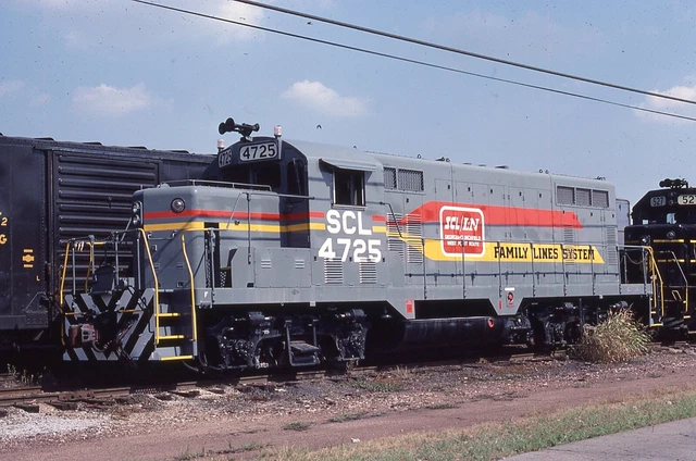 ORIGINAL '80 RAILROAD SLIDE SEABOARD COAST LINE 4725 Birmingham ALABAMA EMD GP16