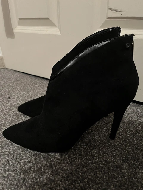 Kurt geiger deals spear