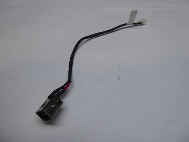 Connecteur DC Jack Pour Toshiba Satellite L55-C, C55-C, S55-C - Référence DD0BLQAD000 - Neuf