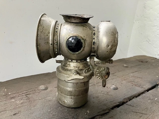 Lot De Lampes Vélo Anciennes – Vintage – Pour Pièces Ou Collection