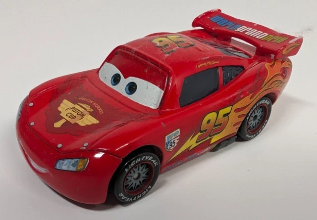 DISNEY PIXAR CARS - Piston Cup Lightning McQueen Sealed On Blister Card ...