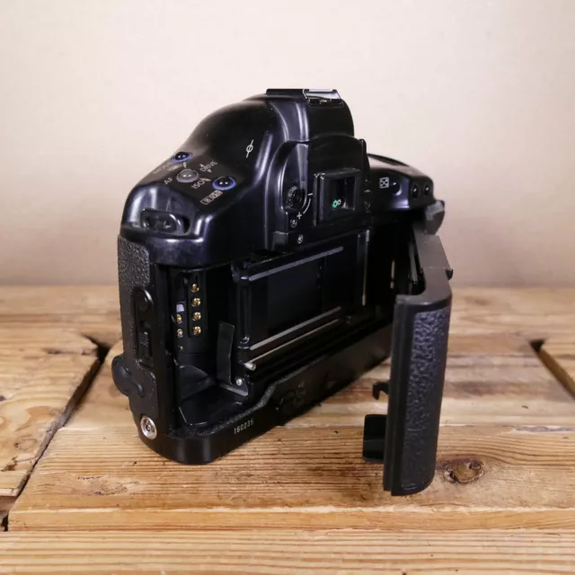 Canon EOS 1V 35mm SLR Camera Body Only - See Description 3