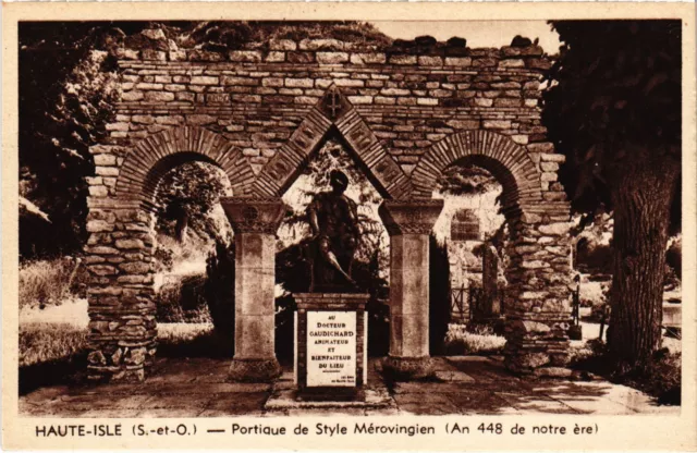 CPA Haute-Isle Portico in Merovingian style FRANCE (1309114)