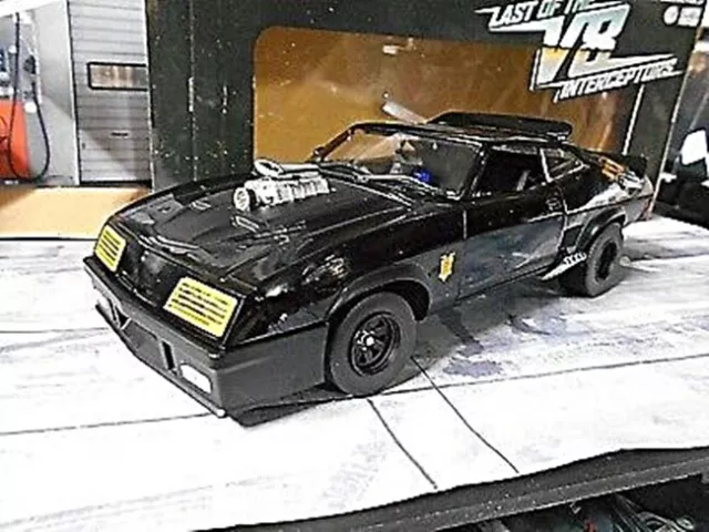 FORD Falcon XB Interceptor Mad Max TV Movie Tuned Version black Greenlight 1:18