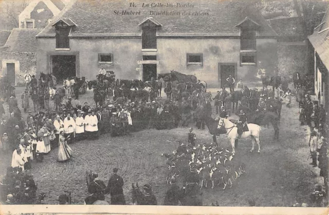 Cpa 78 La Celle Les Bordes Benediction Des Chiens Saint Hubert