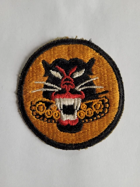 WWII US Army Tank Destroyer Battalion- 8 Wheel - Whiteback Patch - Estate Find WWII US Army Tank Destroyer Battalion- 8 Wheel - Whiteback Patch - Estate Find