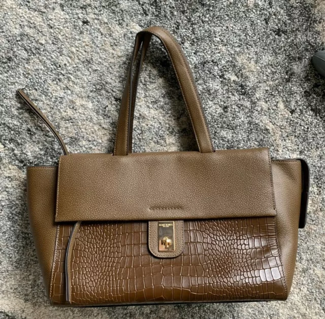 Belmont tote hotsell henri bendel