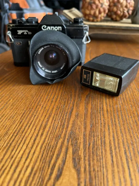 Canon FTb QL 35MM SLR Black / 1:2.8 Lens / 28mm