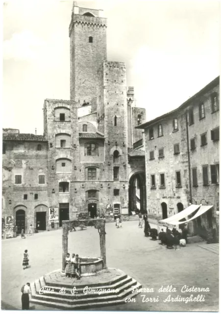 Citta' Di S.gimignano - Piazza Della Cisterna Con Torri Ardinghelli (Siena)