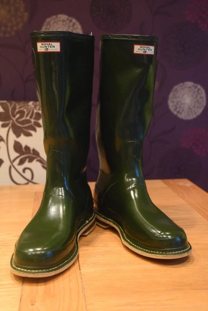 ROYAL HUNTER/GATES/ STUDDED wellington boots,Size 11,dark green