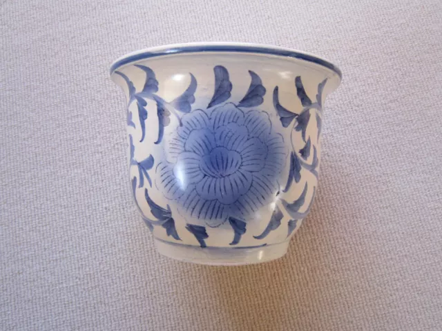 vintage Chinese Blue & White Large Painted Planter/jardiniere Lotus flw. Pattern