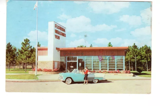 Postal: Florida Welcomes You - Vista exterior de la estación de información; aprox. década de 1950