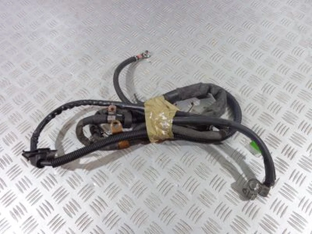 Mercedes Classe C W203 Cavo di avviamento batteria A2035400330