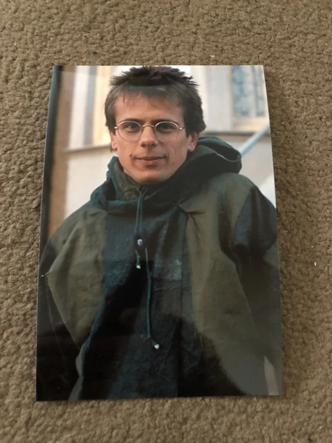 TOM WATT (EASTENDERS) UNSIGNED PHOTO- 6x4”
