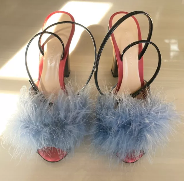 Marco De Vincenzo Pink Feathers Embellished Ankle Strap Sandals - 40.5 3