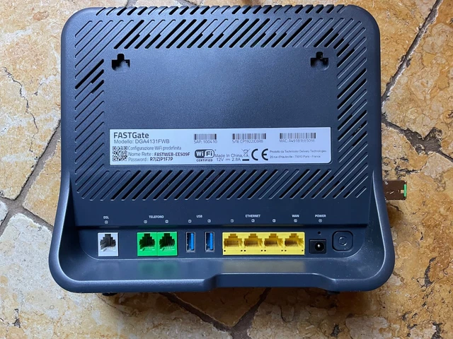 Router Fastgate MODEM ROUTER FASTWEB Fastgate Dga4131Fwb Adsl Fibra Wifi EUR 9,90 ...