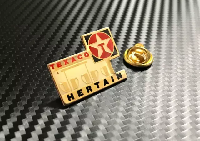 RARE Vintage Texaco Hertain Enamel Logo Oil Pin Badge Petrol Gasoline Shell Pump
