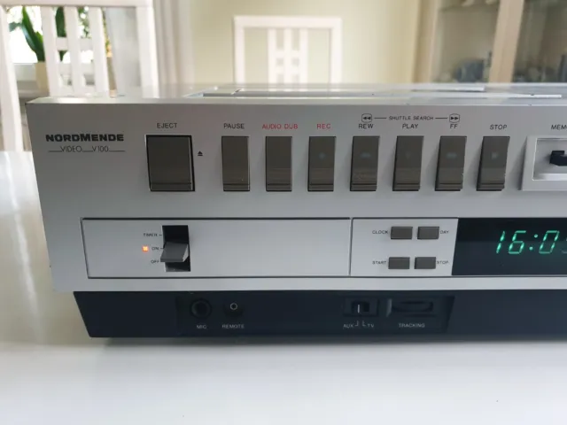 Grabadora de vídeo NORDMENDE Video Vision V100 981.460H rareza con función 1982 VHS 2