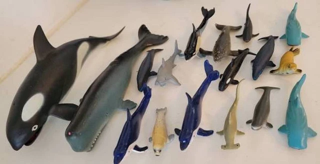 Vintage 1990s (17) Marine Life Sea Ocean Animal Figures Sea Plastic Toys Fish