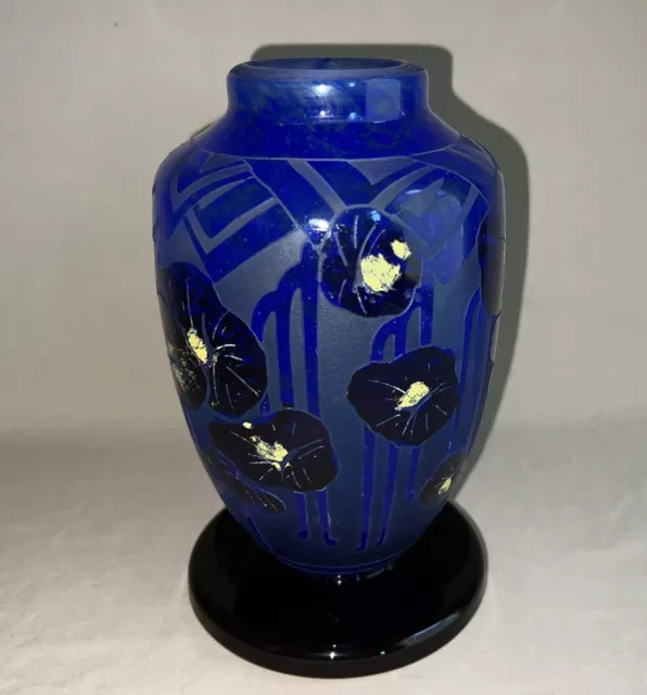 Schneider French Art Cameo Glass Charder Le Verre Francais  Art Deco Vase 8.25"