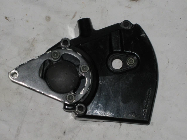 Suzuki Gsxr 750 K0 K1 K2 K3 Cache-Pignon Capot Du Moteur 28799km