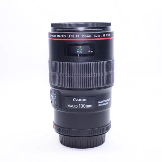 Canon EF 100mm f/2.8L Macro IS USM Lens