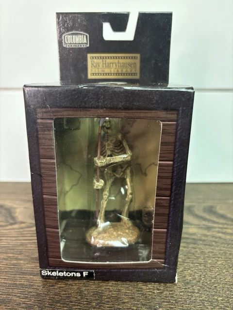 S.H.figuarts ビルドセット 仮面ライダーシリーズ PetitスクエアCANバッジIDphoto 53個入り1BOX