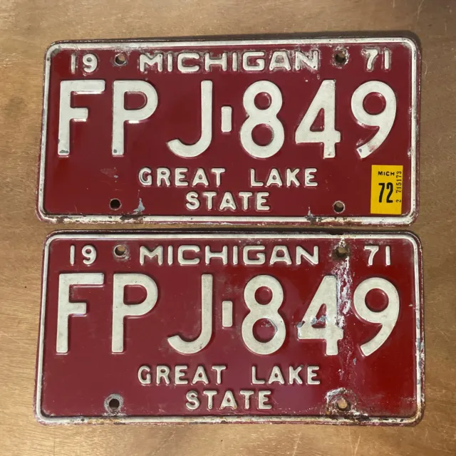 1971 Michigan License Plate Pair # FPJ-849