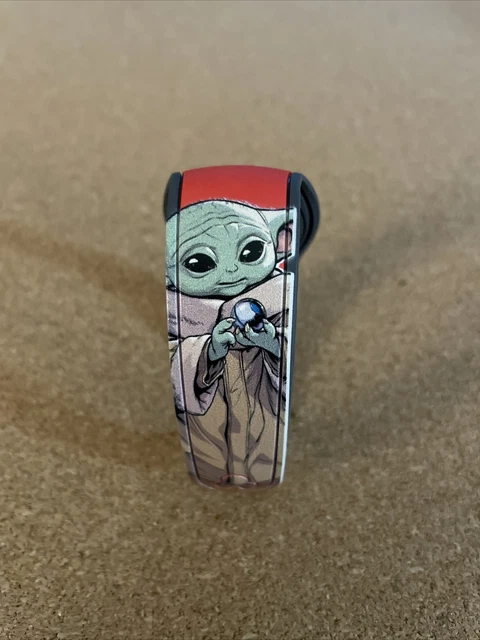 New Disney World Star Wars Mandalorian The Child Red Magicband 2.0 Link It Later