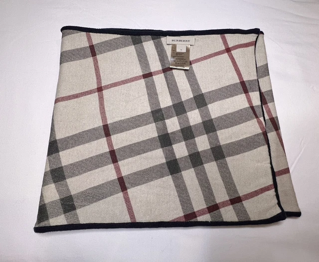 Burberry kids scarf.
