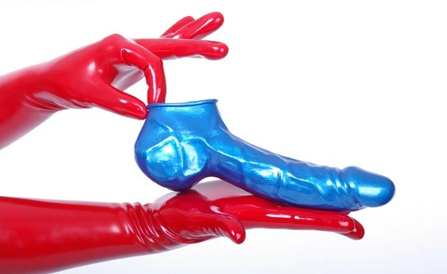 LATEX PENISHÜLLE MIT Hodensack, anatomisch - SCHWARZ, oder andere Farben  wählbar EUR 27,00