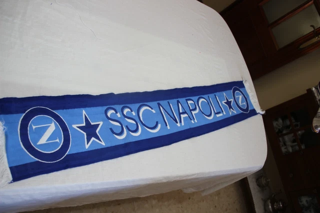 BUFANDA DE FUTBOL DEL EQUIPO ITALIANO U.S LECCE CUORE SALENTINO SCIARPA SCARF